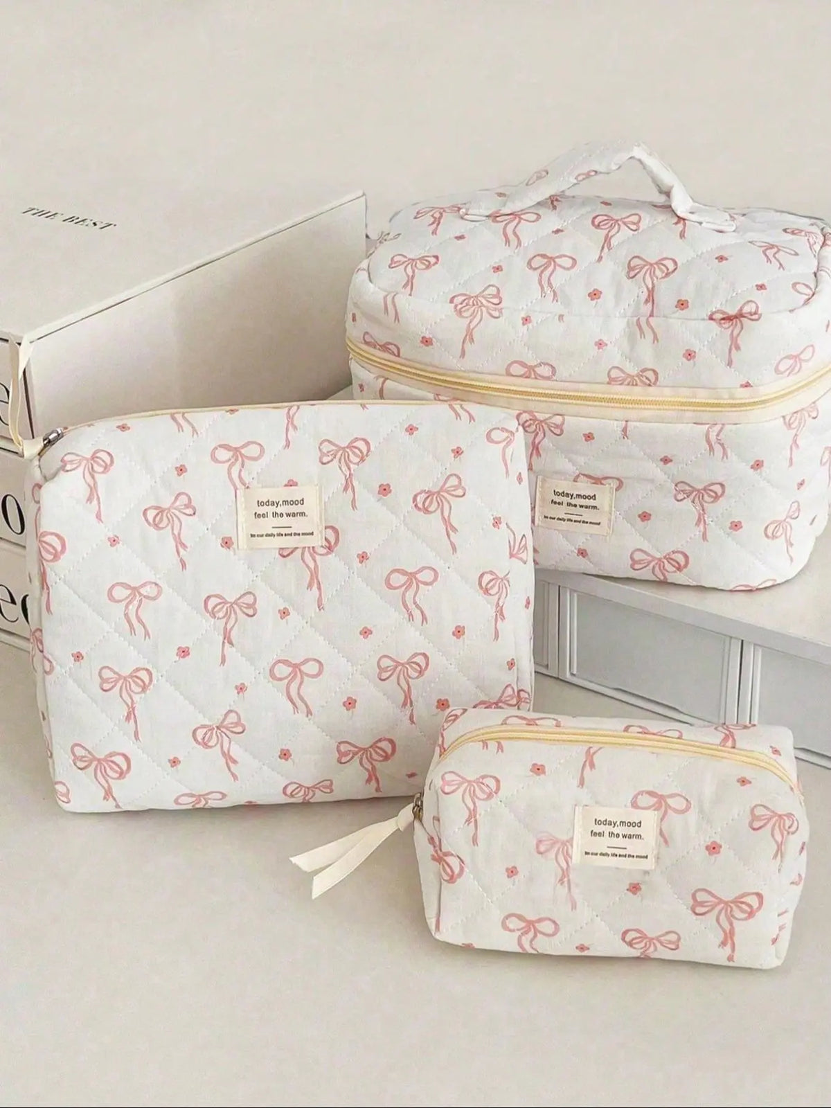 Bow & Flower Pattern Quilted Makeup Bag, /Set Cute Portable Cosmetic Storage Bag, Travel Essential Makeup Bag, Daily Toiletries Storage Makeup Bag, Travel Cosmetic Bags, Cosmetics Bag, Makeup Pouch